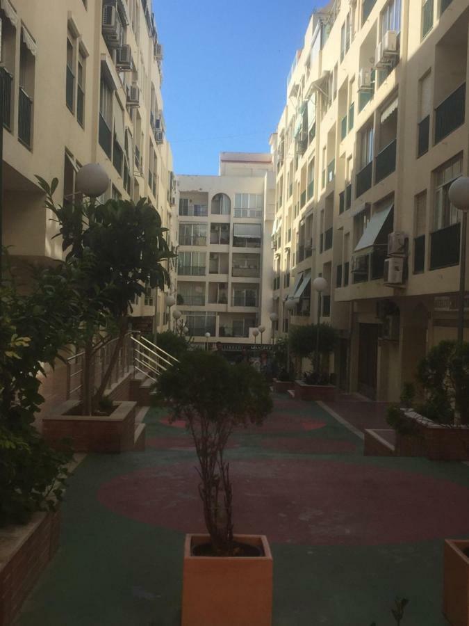 Apartamento Turistico Loyola Benidorm Eksteriør bilde